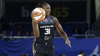 Wooden Award Flashback: Tina Charles' championship drive is recognized  taken in Los Angeles (Wooden Award). Photo by Kamil Krzaczynski-Imagn Images