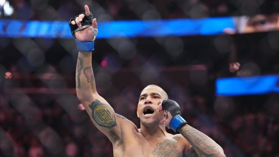Alex Pereira reclaims light heavyweight title and status as UFC's face with stunning knockout of Magomed Ankalaev taken at T-Mobile Arena (UFC)