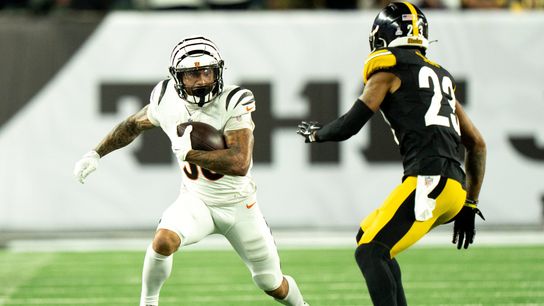 Cincinnati Bengals running back Chase Brown (30) runs downfield in the second quarter of the NFL game between the Cincinnati Bengals and Pittsburgh Steelers at Paycor Stadium in Cincinnati on Oct. 16, 2025.
