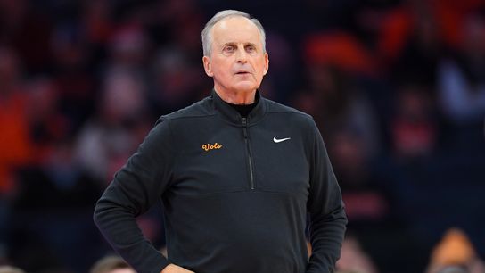 Wooden Award Flashback: Rick Barnes cements legacy as one of college basketball's great coaches taken in Los Angeles (Wooden Award)
