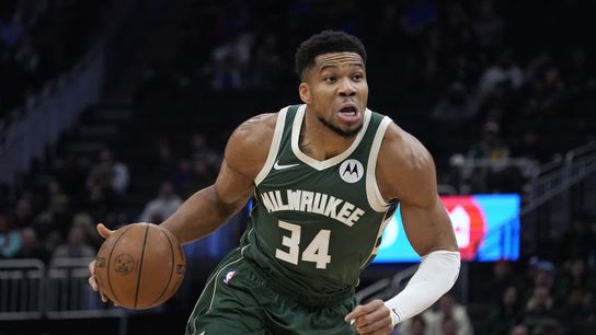 Lakers viewed as long shots in early odds for potential Giannis Antetokounmpo trade taken in Los Angeles (Los Angeles Lakers)