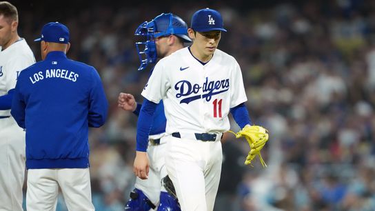 Roki Sasaki shows improvement as Dodgers lose first game taken at Dodger Stadium (Los Angeles Dodgers). Photo by Kirby Lee-Imagn Images