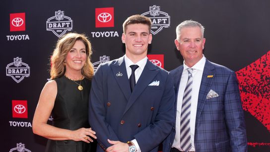 John Lynch’s telling smile says it all on Rams’ shocking Ty Simpson pick at 13 taken in Pittsburgh  (Los Angeles Rams). Photo by Kirby Lee-Imagn Images