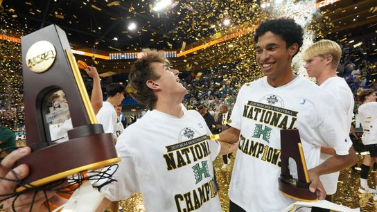 Hawaiʻi rallies past UC Irvine to win NCAA men’s volleyball national title taken at Pauley Pavilion (Hawaii)