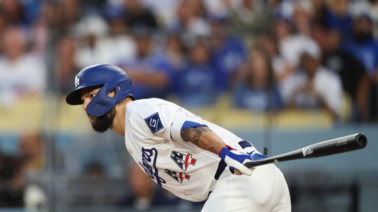 Los Angeles Dodgers center fielder Andy Pages (44) hits a RBI single in the third inning against the San Diego Padres at Dodger Stadium. Los Angeles Dodgers center fielder Andy Pages (44) hits a RBI single in the third inning against the San Diego Padres at Dodger Stadium.