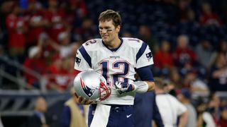 Tom Brady gives Atlanta Falcons 3-28 memory loss on 'holiday' taken in Las Vegas (Las Vegas Raiders). Photo by Kevin Jairaj-Imagn Images