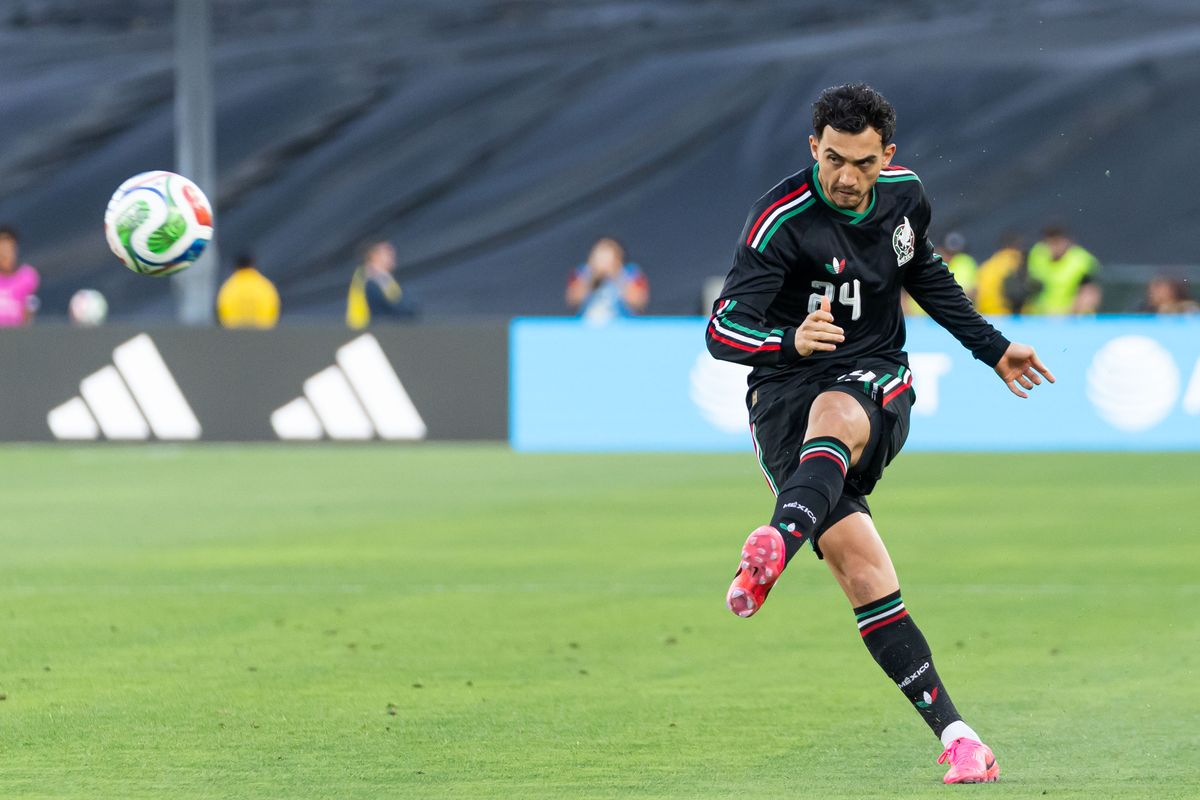 Mexican National Team central midfielder Luis Chavez (24), passes the ball during an International Friendly against Australia on May 30th, 2026 in Pasadena, California. Mexican National Team central midfielder Luis Chavez (24), passes the ball during an International Friendly against Australia on May 30th, 2026 in Pasadena, California.