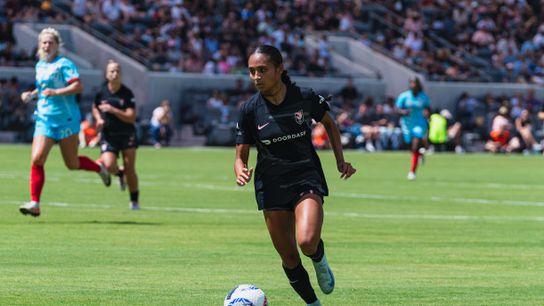 Angel City Forward Alyssa Thompson  (21),  looking to attack during a NWSL soccer game against the Chicago Red Stars,Sunday, September 1st, 2024 in Los Angeles, California 