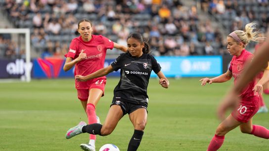 Angel City falls to North Carolina Courage 2-1 in stoppage time at home taken at BMO Stadium (Angel City FC)