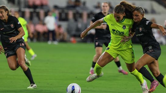 TST Images: Angel City ties Spirit, 2–2, at BMO Stadium taken at BMO Stadium (Angel City FC)