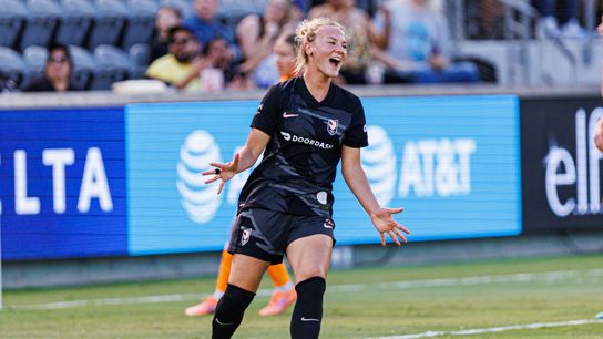 Angel City defeat Houston Dash, hang on to possibility of playoff contention taken at BMO Stadium (Angel City FC)