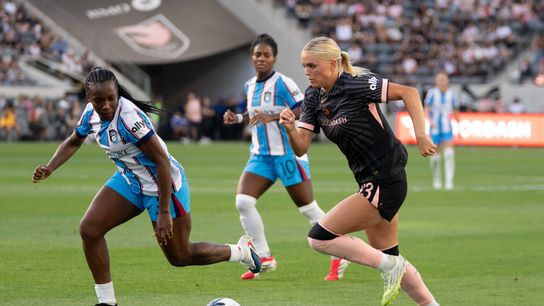 TST Images: Angel City FC beat the Chicago Stars, 4-0, at BMO Stadium taken at BMO Stadium (TST Los Angeles). Photo by John Panganiban-The Sporting Tribune