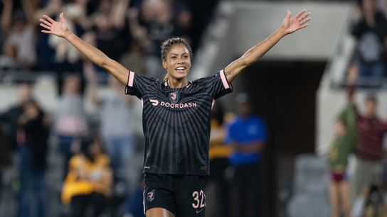 TST Images: Angel City FC defeat Bay FC, 2-0, at BMO Stadium taken at BMO Stadium (NWSL). Photo by Edwin So - The Sporting Tribune