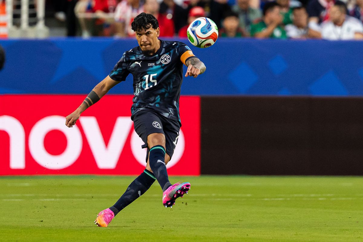 Gustavo Gomez (15) of Paraguay kicks the ball during a 2026 FIFA World Cup match against Paraguay, Friday June 19th, 2026 in Santa Clara, Calif.