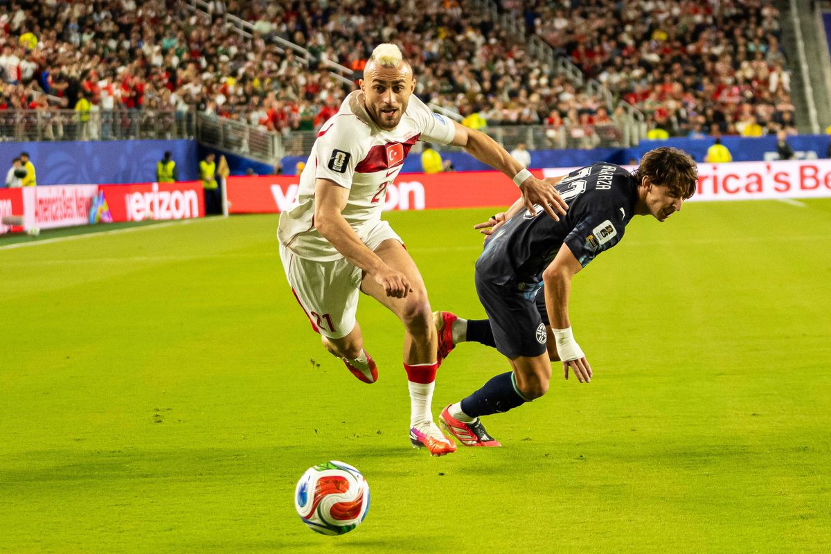 Baris Alper Yilmaz (21) of Turkiye fights for the ball during a 2026 FIFA World Cup match against Paraguay, Friday June 19th, 2026 in Santa Clara, Calif.