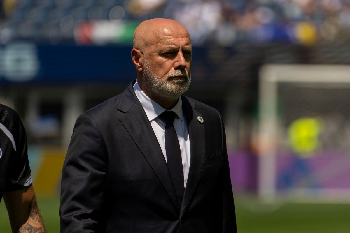 Coach Sergej Barbarez of Bosnia-Herzegovina before a FIFA World Cup match between Bosnia-Herzegovina and Qatar, Wednesday June 24th, 2026 in Seattle, Washington. 