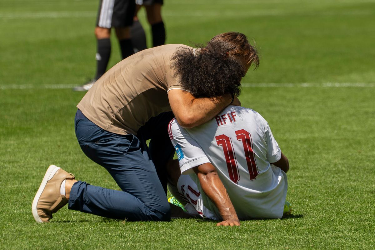 Coach Julen Lopetegui and #11Akram Afif of Qatar after losing a FIFA World Cup match against Bosnia-Herzegovina, Wednesday June 24th, 2026 in Seattle, Washington. 