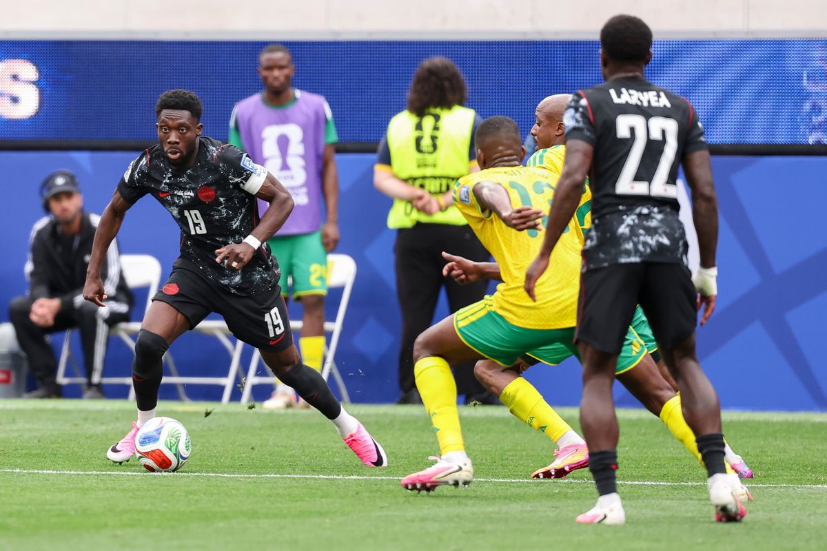 Alphonso Davies #19 of Canada controls the ball during a FIFA World Cup 2026 match against South Africa, Sunday June 28, 2026 in Inglewood, Calif.
