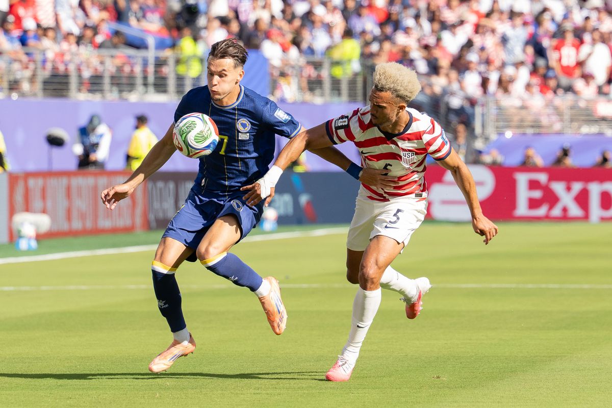 Amar Dedic (7) of Bosnia and Herzegovina looks to score during a 2026 FIFA World Cup match against the USA, Wednesday July 1st, 2026 in Santa Clara, Calif. Amar Dedic (7) of Bosnia and Herzegovina looks to score during a 2026 FIFA World Cup match against the USA, Wednesday July 1st, 2026 in Santa Clara, Calif.