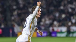 FINAL: Galaxy 4, Rapids 1 taken in Denver (LA Galaxy). Photo by Bruno De Witt Zanotto - The Sporting Tribune