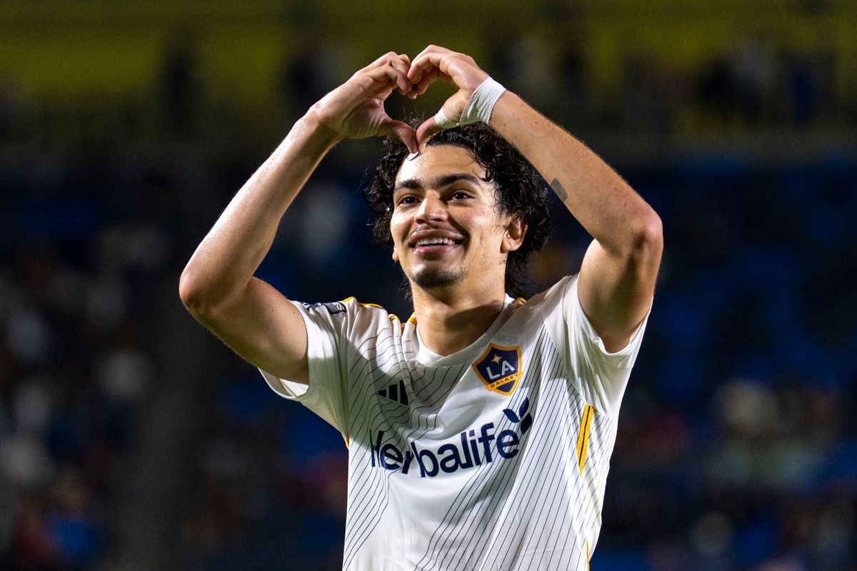 Los Angeles Galaxy forward Matheus Nascimento (9) celebrates his goal during the Leagues Cup game against Santos Laguna, Thursday August 7th, 2025 in Carson, California. 