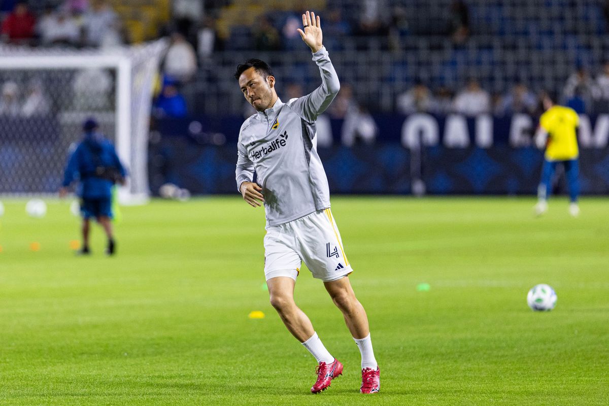 LA Galaxy Defender Maya Yoshida (4) waves to fans before a friendly match against Club America at Dignity Health Sports Park on November 15, 2025 in Carson, California.