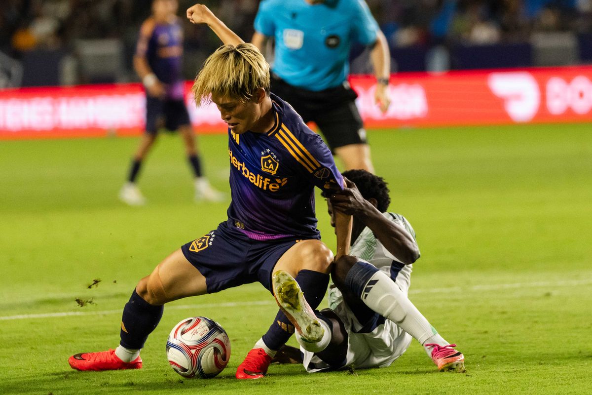 Los Angeles Galaxy forward Kyogo Furuhashi (7) fights for possession during an MLS game, against the New England Revolution on Saturday September 5th, 2026 in Carson, Calif