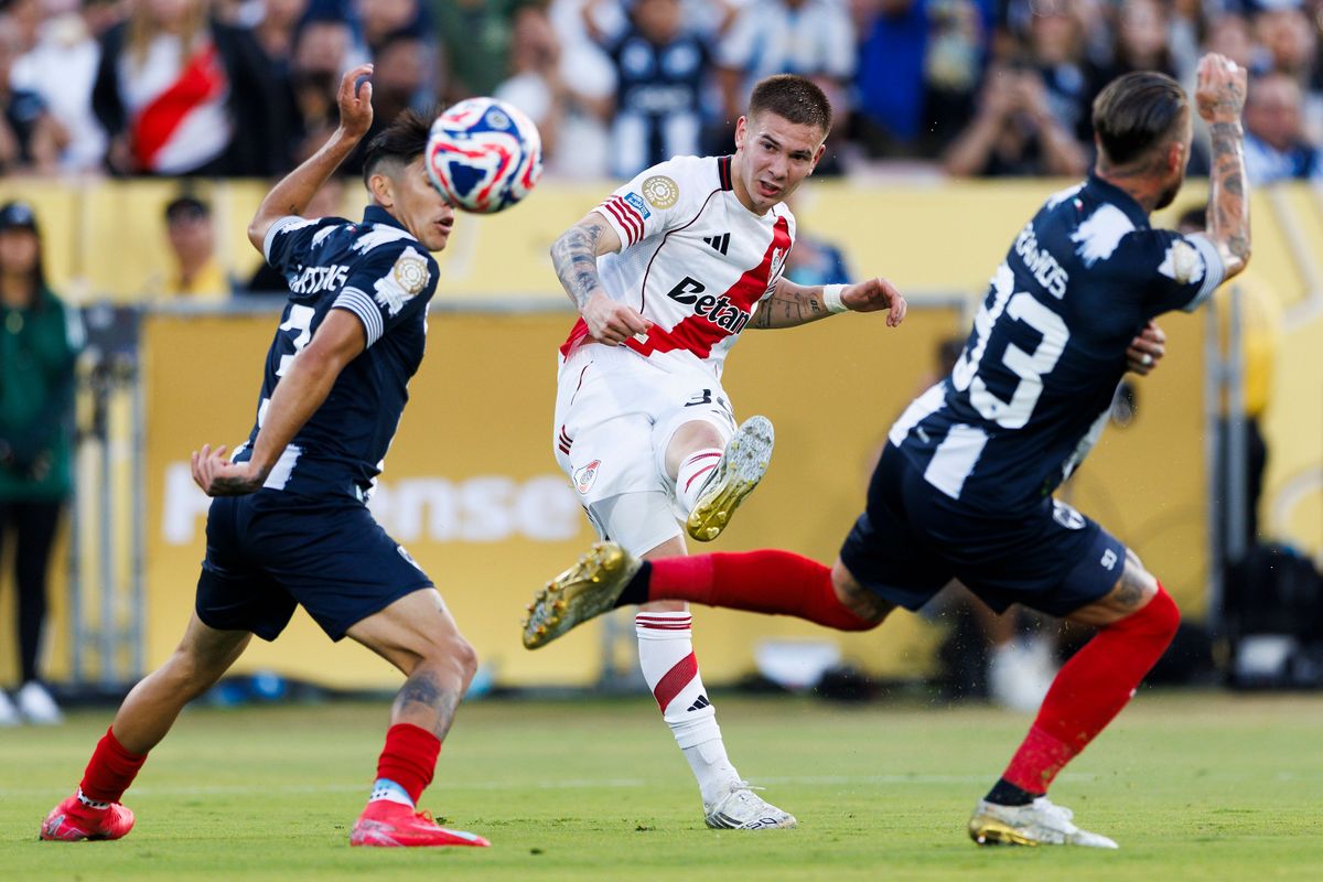 Franco Mastantuono #30 of River Plate kicks the ball during the FIFA Club World Cup 2025 group match against Monterrey at Rose Bowl Stadium on June 21, 2025 in Pasadena, California. Franco Mastantuono #30 of River Plate kicks the ball during the FIFA Club World Cup 2025 group match against Monterrey at Rose Bowl Stadium on June 21, 2025 in Pasadena, California.