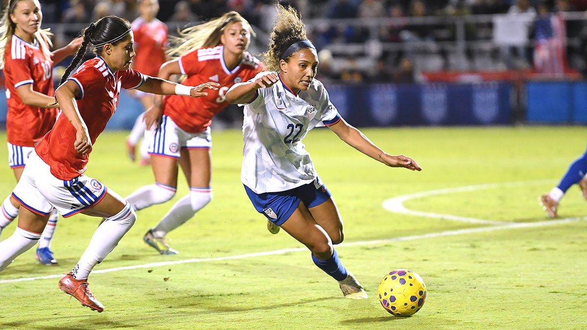 Yasmeen Ryan #22 of the United States moves the ball downfield during the international friendly match between Chile Women’s national team and the United States of America Women’s national team at Harder Stadium on January 27, 2026 in Santa Barbara, California. USA defeated Chile 5-0.