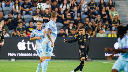 LAFC Midfielder Eduard Atuesta (20) passes ball to teammate Leagues Cup semifinal match against Colorado Rapids, Wednesday, August 21, 2024 in Los Angeles, CA. (Henry Tran - The Sporting Tribune)