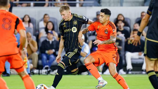 LAFC lose against Houston Dynamo in return to MLS Regular Season taken Los Angles (Los Angeles Football Club)