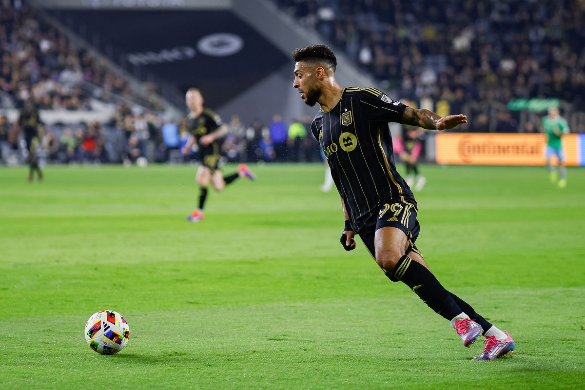 LAFC Forward Denis Bouanga (99) charges towards goal for a shot during match against the Seattle Sounders FC on Saturday, November 23, 2024 in Los Angeles, CA.