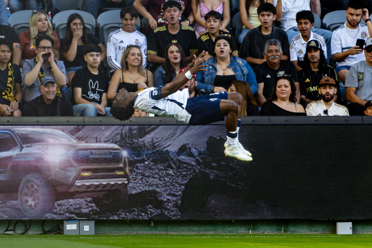 Vancouver Whitecaps forward Emmanuel Sabbi (11) celebrates his goal during an MLS match against LAFC, Sunday June 29, 2025 in Los Angeles, Calif. Vancouver Whitecaps forward Emmanuel Sabbi (11) celebrates his goal during an MLS match against LAFC, Sunday June 29, 2025 in Los Angeles, Calif.