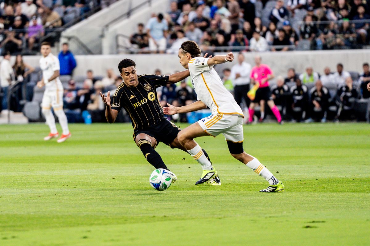 LAFC Midfielder Igor Jesus (6) tries to steal the ball in a game against the LA Galaxy, Saturday July 19, 2025 in Los Angeles, Calif.
