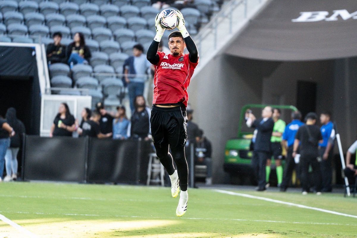 LAFC Goalie David Ochoa (18) warms up before the start of the game against Maztlan FC, Tuesday July 29, 2025 in Los Angeles, Calif.