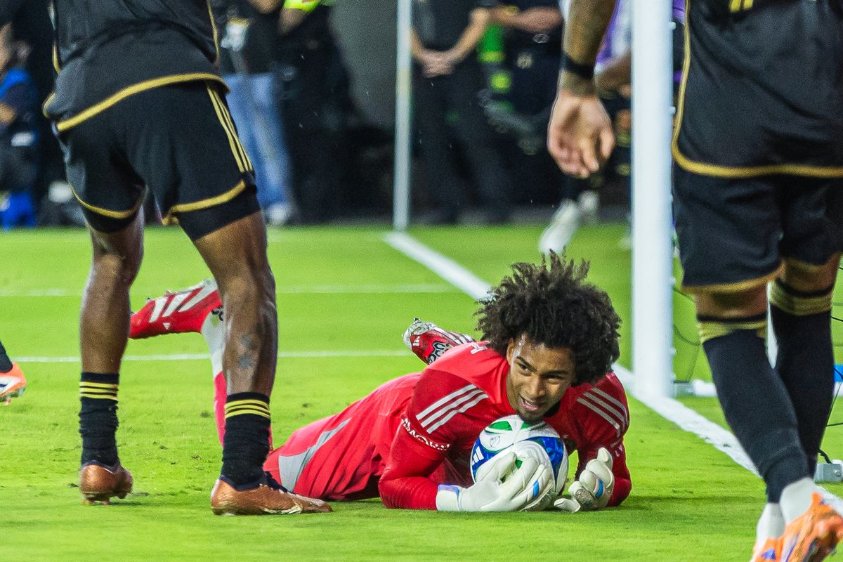 Atlanta United FC goalkeeper Jayden Hibbert (42) blocks a goal attempt during a MLS soccer game against LAFC, Sunday, October 5, 2025, in Los Angeles, California. Atlanta United FC goalkeeper Jayden Hibbert (42) blocks a goal attempt during a MLS soccer game against LAFC, Sunday, October 5, 2025, in Los Angeles, California.