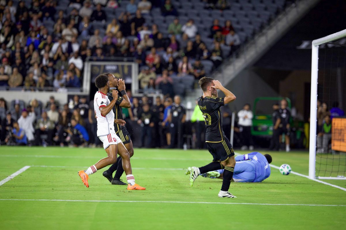 TST Images: LAFC defeats Toronto FC, 2-0, at BMO Stadium