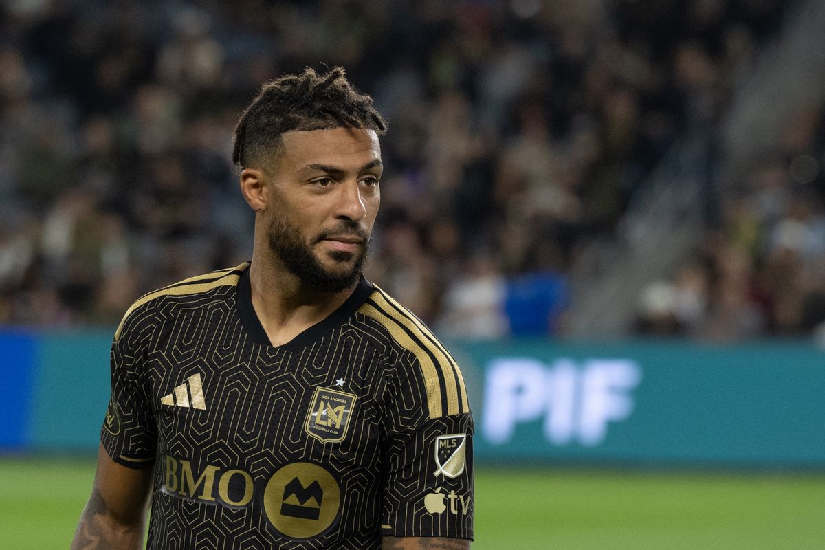 LAFC forward Denis Bouanga (99) lines up during team introductions during a CONCACAF game between LAFC and Real Espana on Friday, February 24,2026 at BMO Stadium in Los Angeles Calif LAFC forward Denis Bouanga (99) lines up during team introductions during a CONCACAF game between LAFC and Real Espana on Friday, February 24,2026 at BMO Stadium in Los Angeles Calif