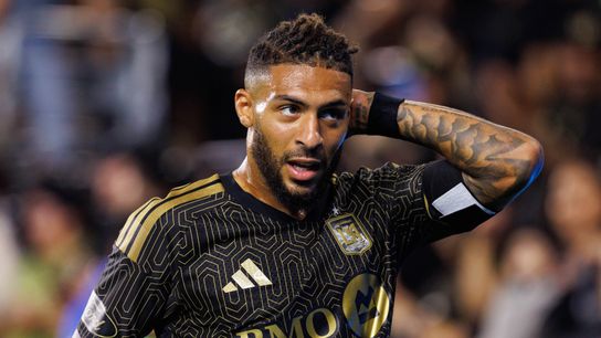 TST Images: LAFC defeats St. Louis City SC, 2-0, in Los Angeles taken at BMO Stadium (LAFC). Photo by Steven Park - The Sporting Tribune