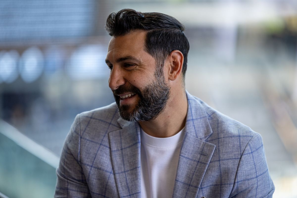 Diego Valeri, Spanish-language match analyst, is interviewed before an MLS match on Apple TV.