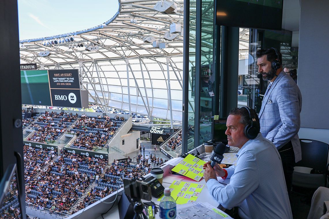 Diego Valeri (Spanish-language match analyst) and Sammy Sadovnik (Spanish-language play-by-play announcer) during an MLS match on Apple TV.