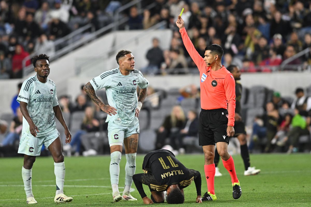 Colorado Rapids forward Rafael Navarro (9) receives a yellow card during an  MLS game between LAFC and Colorado Rapids on Wednesday, April 22, 2026 at BMO Stadium In Los Angeles Calif at BMO Stadium in Los Angeles Calif