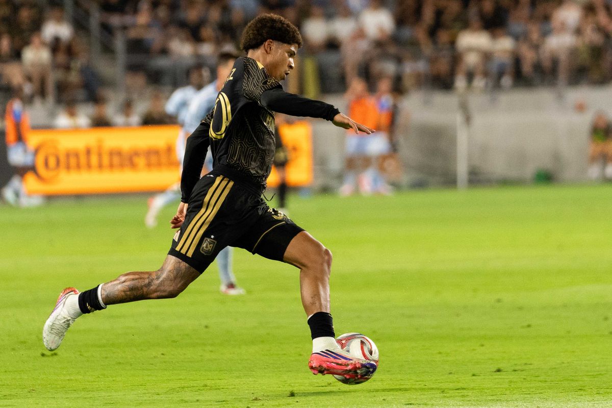 LAFC forward David Martinez (30) runs up the pitch during an MLS soccer game against KC Sporting, Saturday July 25th, 2026 in Los Angeles, California. LAFC forward David Martinez (30) runs up the pitch during an MLS soccer game against KC Sporting, Saturday July 25th, 2026 in Los Angeles, California.