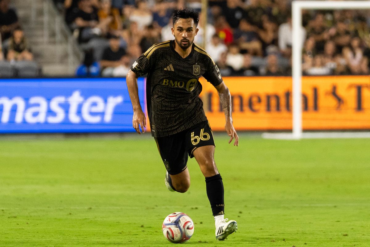 LAFC midfielder Mathieu Choiniere (66) runs up the pitch during an MLS soccer game against KC Sporting, Saturday July 25th, 2026 in Los Angeles, California. LAFC midfielder Mathieu Choiniere (66) runs up the pitch during an MLS soccer game against KC Sporting, Saturday July 25th, 2026 in Los Angeles, California.