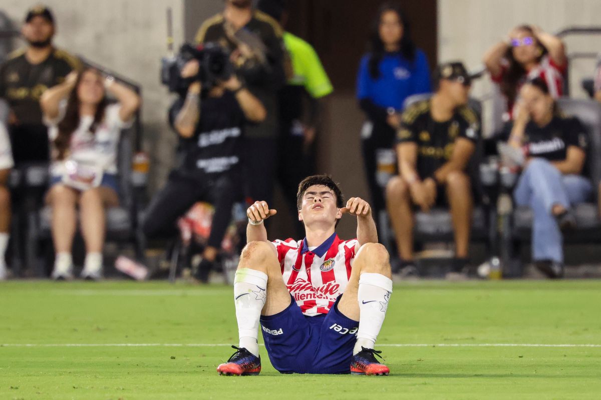 Armando González #34 of Chivas de Guadalajara reacts after missing a shot on goal during a Leagues Cup match against LAFC, Wednesday August 5, 2026 in Los Angeles, Calif. Armando González #34 of Chivas de Guadalajara reacts after missing a shot on goal during a Leagues Cup match against LAFC, Wednesday August 5, 2026 in Los Angeles, Calif.
