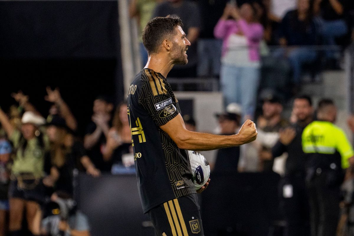 Ryan Hollingshead #24 of LAFC celebrates the last minute goal during a Leagues Cup match against Toluca FC, Saturday August 8, 2026 in Los Angeles, California.