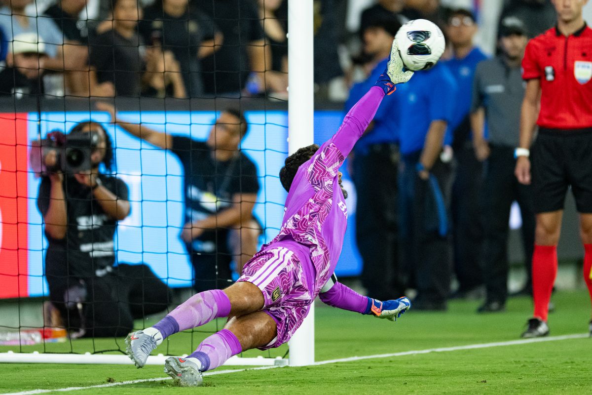 LAFC goalkeeper Hugo Lloris (1) get a hand on the ball of a penalty kick during a Leagues Cup match between Queretaro and Los Angeles FC on Wednesday, August 12, 2026 at BMO Stadium in Los Angeles Calif.