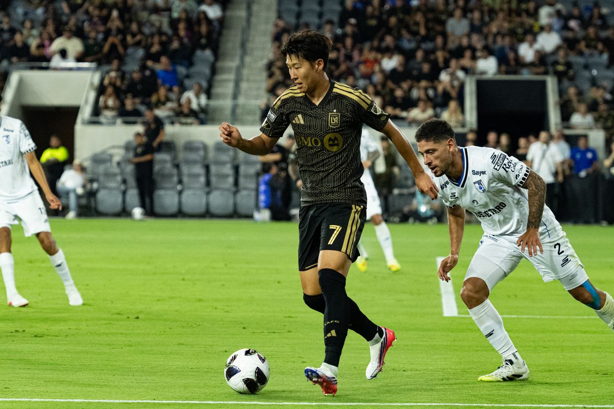 LAFC forward Son Heung-Min (7) dribbles the ball during a Leagues Cup match between Queretaro and Los Angeles FC on Wednesday, August 12, 2026 at BMO Stadium in Los Angeles Calif.