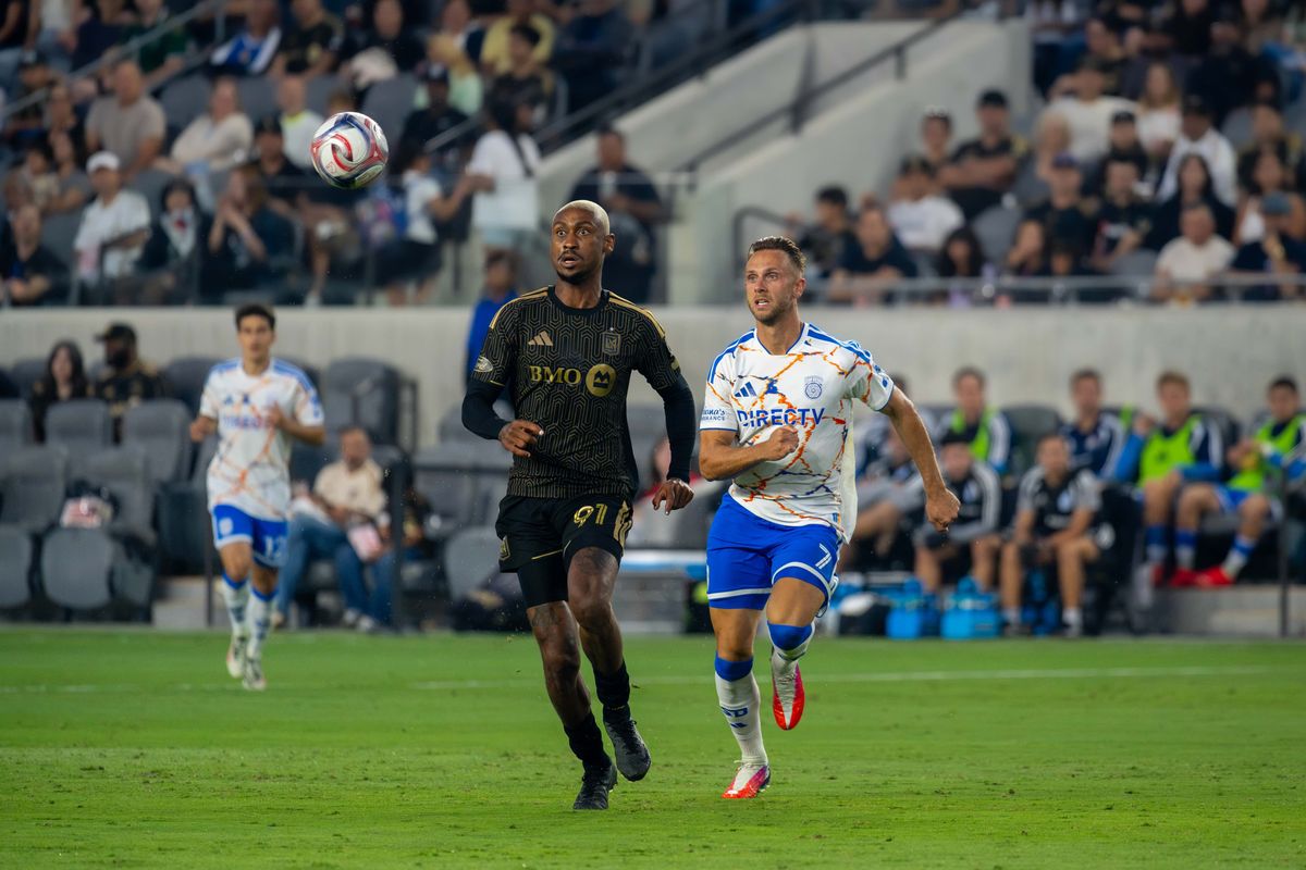 Los Angeles FC defender Nkosi Tafari (91) eyes the ball with San Diego FC forward Marcus Ingvartsen (7) during an MLS soccer game, Saturday, August 15, 2026 in Los Angeles, California.