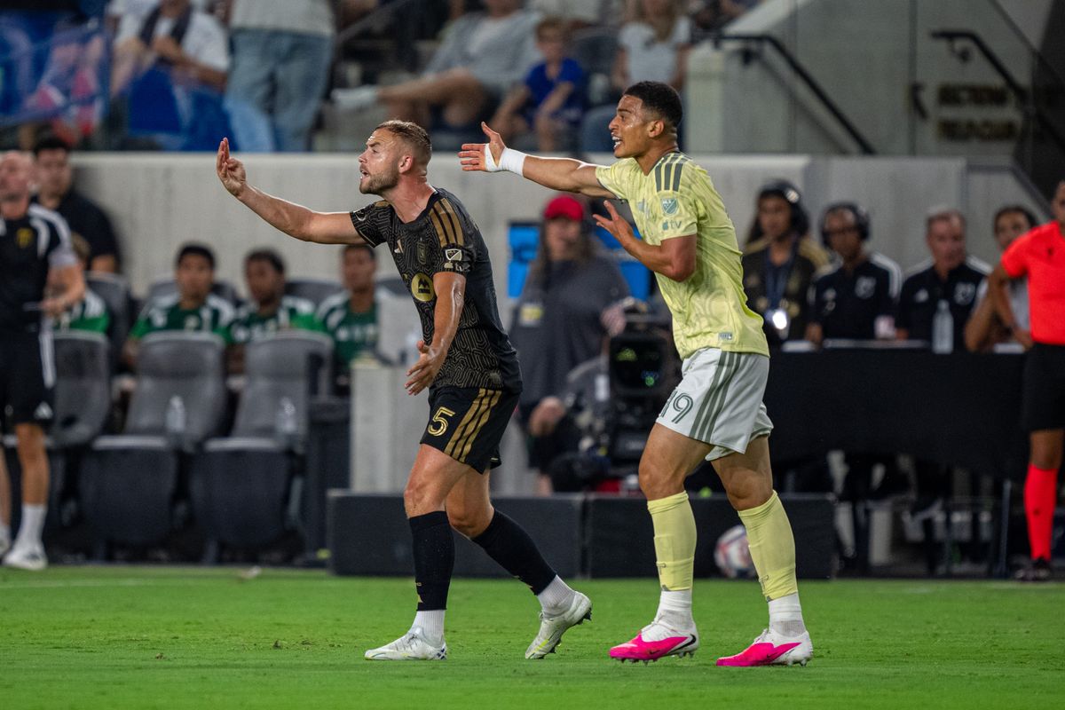 LAFC Ryan Porteous (5) arguing with referees during a MLS soccer game against the Portland Timbers on August 22nd, 2026 in Los Angeles, CA. LAFC Ryan Porteous (5) arguing with referees during a MLS soccer game against the Portland Timbers on August 22nd, 2026 in Los Angeles, CA.